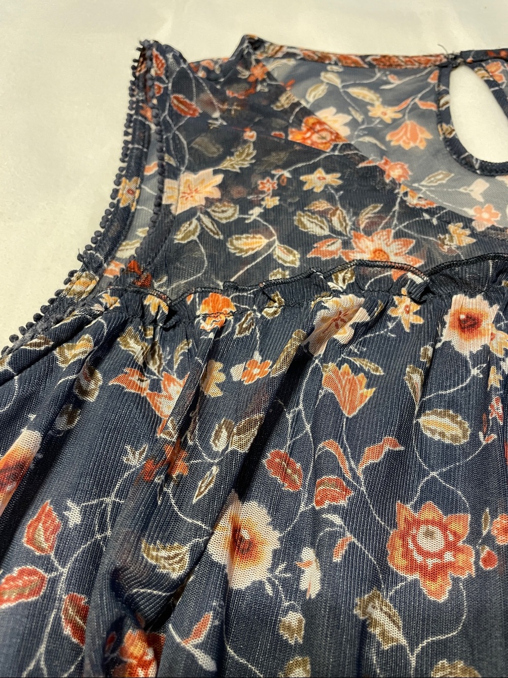 Knox Rose Navy Floral Top - Picture 6 of 10